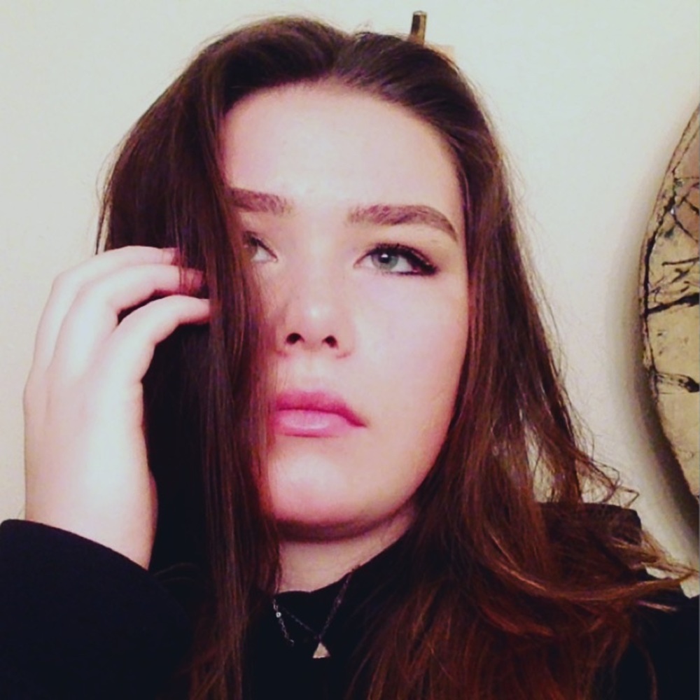 Meet your Posher, Hannah